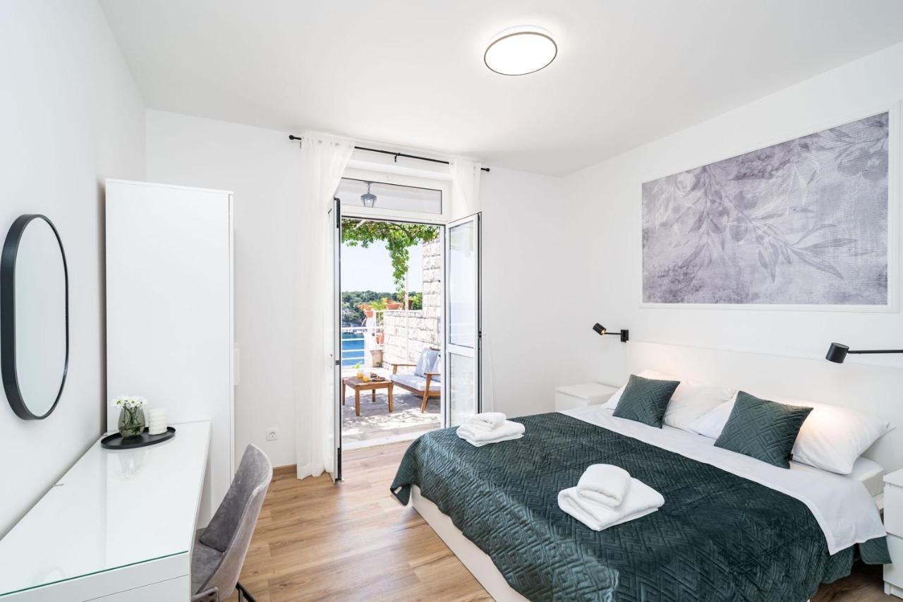 Apartments Nina & Paula - Apartment Nina Štikovica Eksteriør billede